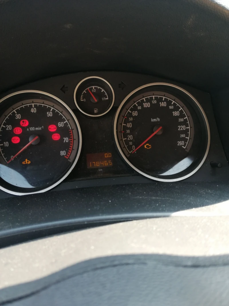 Opel Astra, снимка 5 - Автомобили и джипове - 51623449