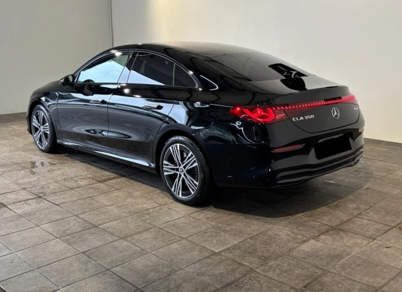Mercedes-Benz CLA 350 EQ* 4M* DISTR* LED* CAM* , снимка 3 - Автомобили и джипове - 52063425