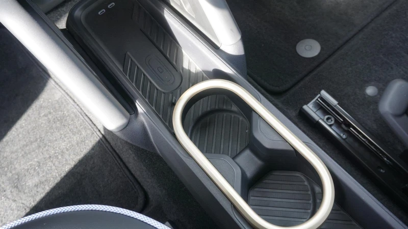 Mini Aceman E LED CAMERA HEAD UP , снимка 13 - Автомобили и джипове - 52123403