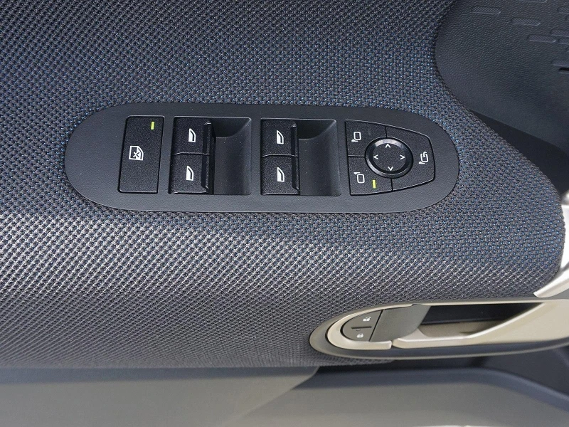 Mini Aceman E LED CAMERA HEAD UP , снимка 6 - Автомобили и джипове - 52123403