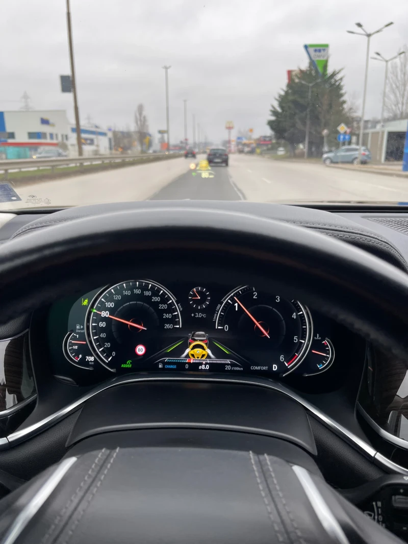 BMW 730 xDrive, снимка 17 - Автомобили и джипове - 52758678