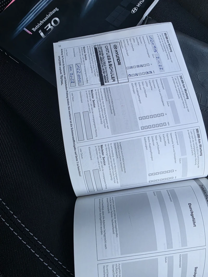 Hyundai I30 1.4 I ;LED светлини, снимка 12 - Автомобили и джипове - 52773628