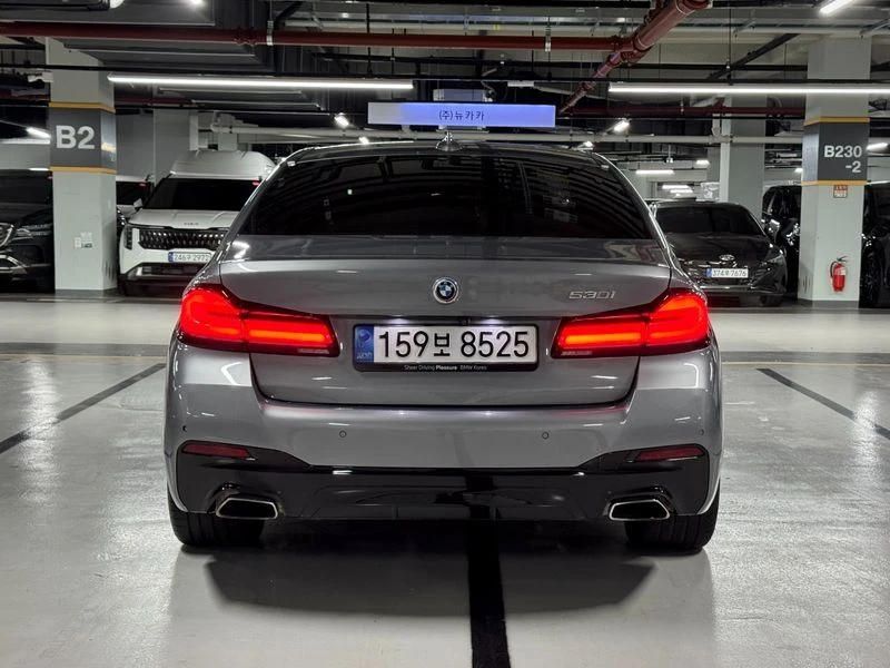 BMW 530 | M Sport* CAM* HEAD UP* HARMAN KARDON* , снимка 4 - Автомобили и джипове - 56164693
