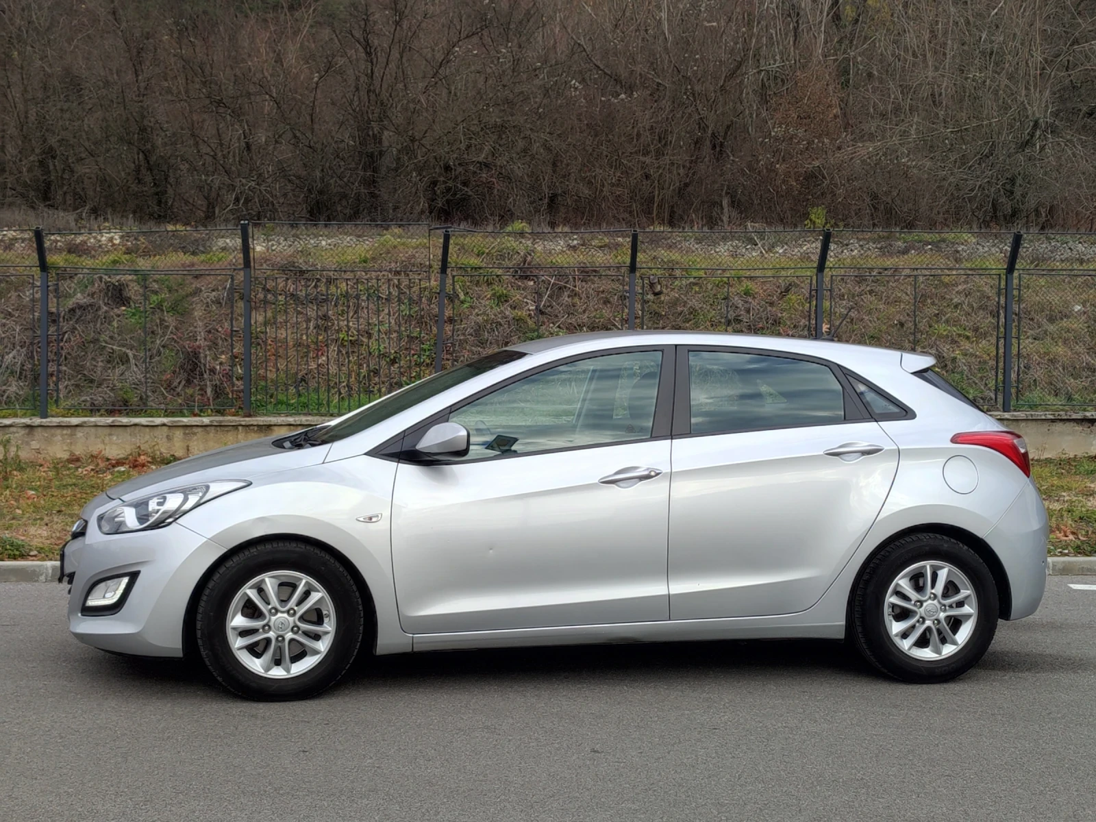 Hyundai I30 1.6. GRDI 110 к.с. ШВЕЙЦАРИЯ  - изображение 8