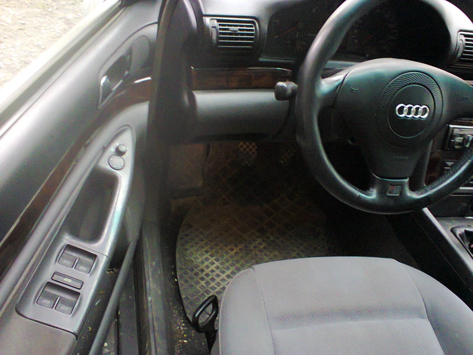 Audi A4 * * KLIMATRONIK* *  - изображение 9
