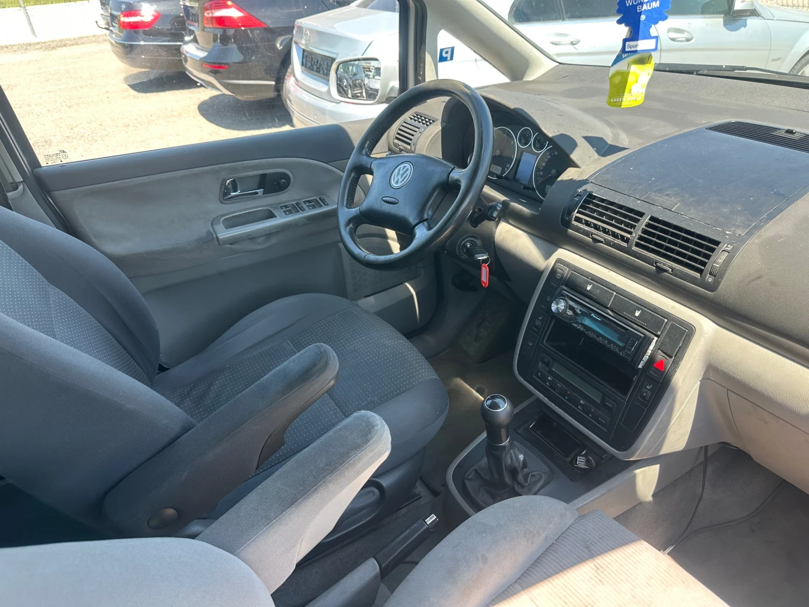 VW Sharan 1.9TDI* 131к.с* 7-МЕСТЕН - изображение 10