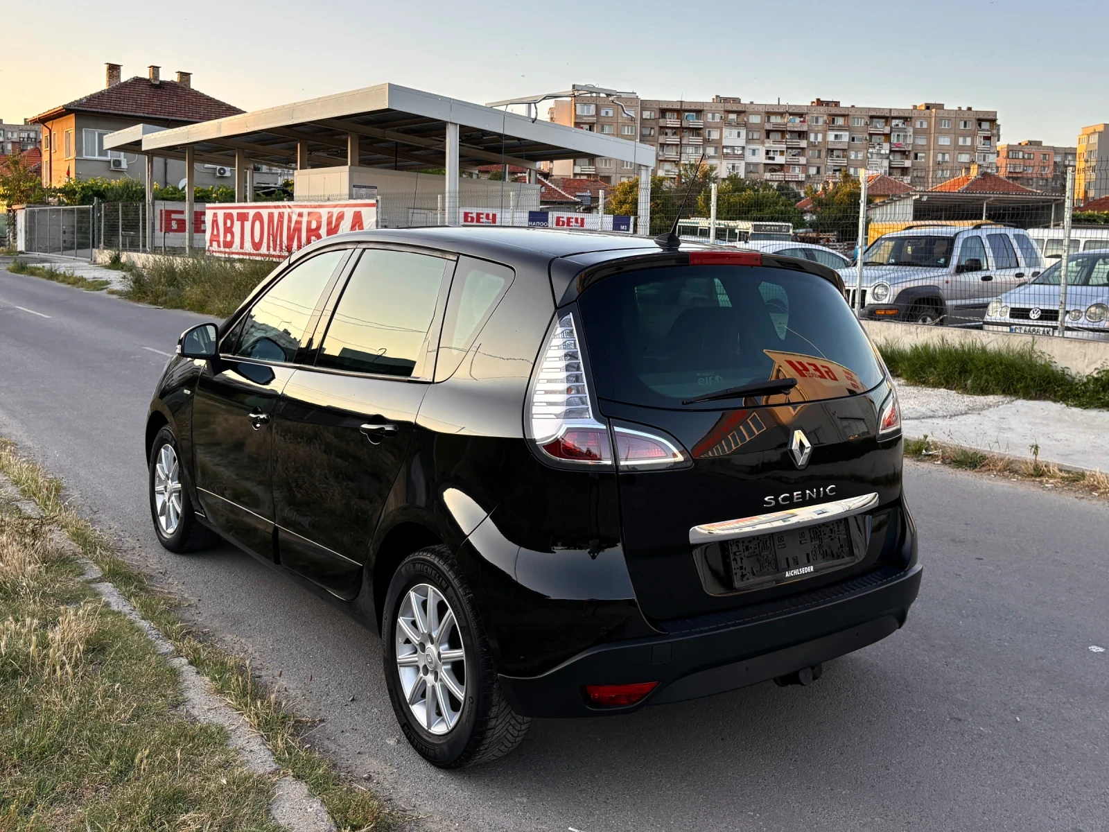 Renault Scenic 1.5DCI FACELIFT* X-Mode* BOSE* Navi*  - изображение 3
