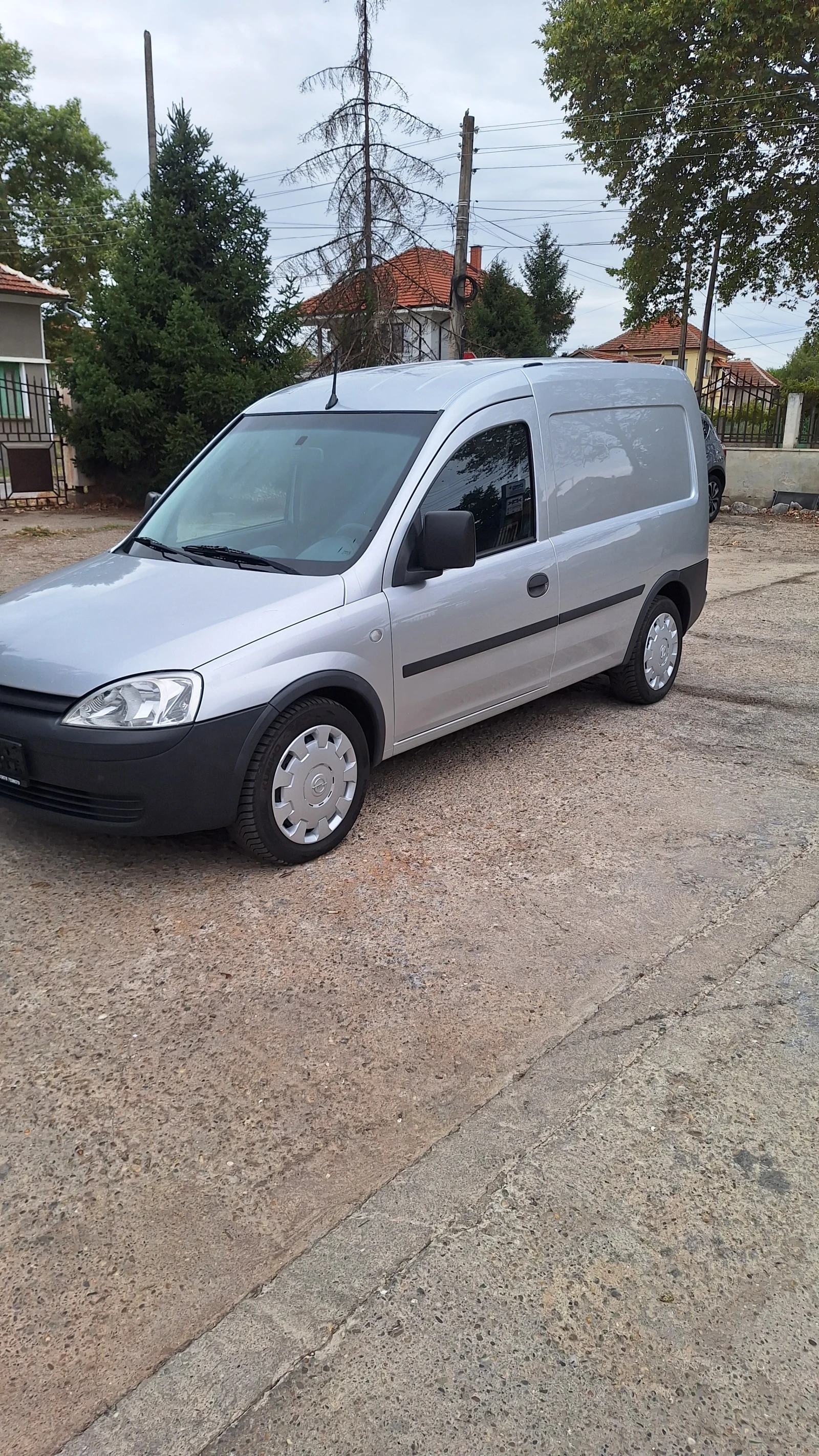 Opel Combo  - изображение 2