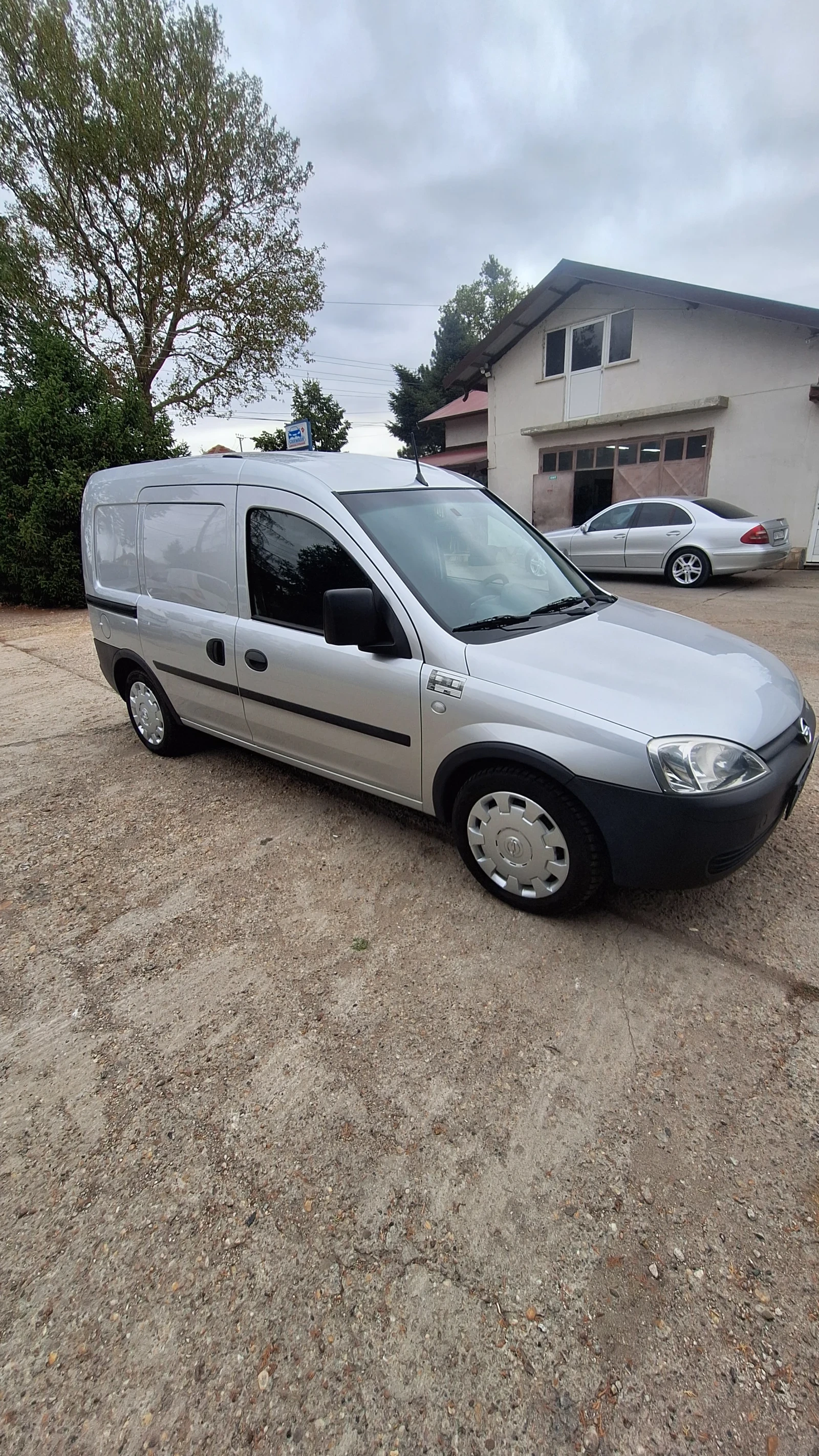 Opel Combo  - изображение 6