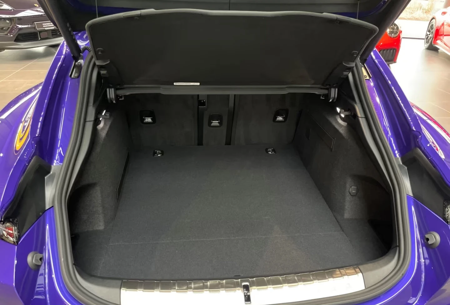 Porsche Taycan SPORT/435HP/TURISMO/MATRIX/360/PANO/SPECIAL/741v - изображение 9