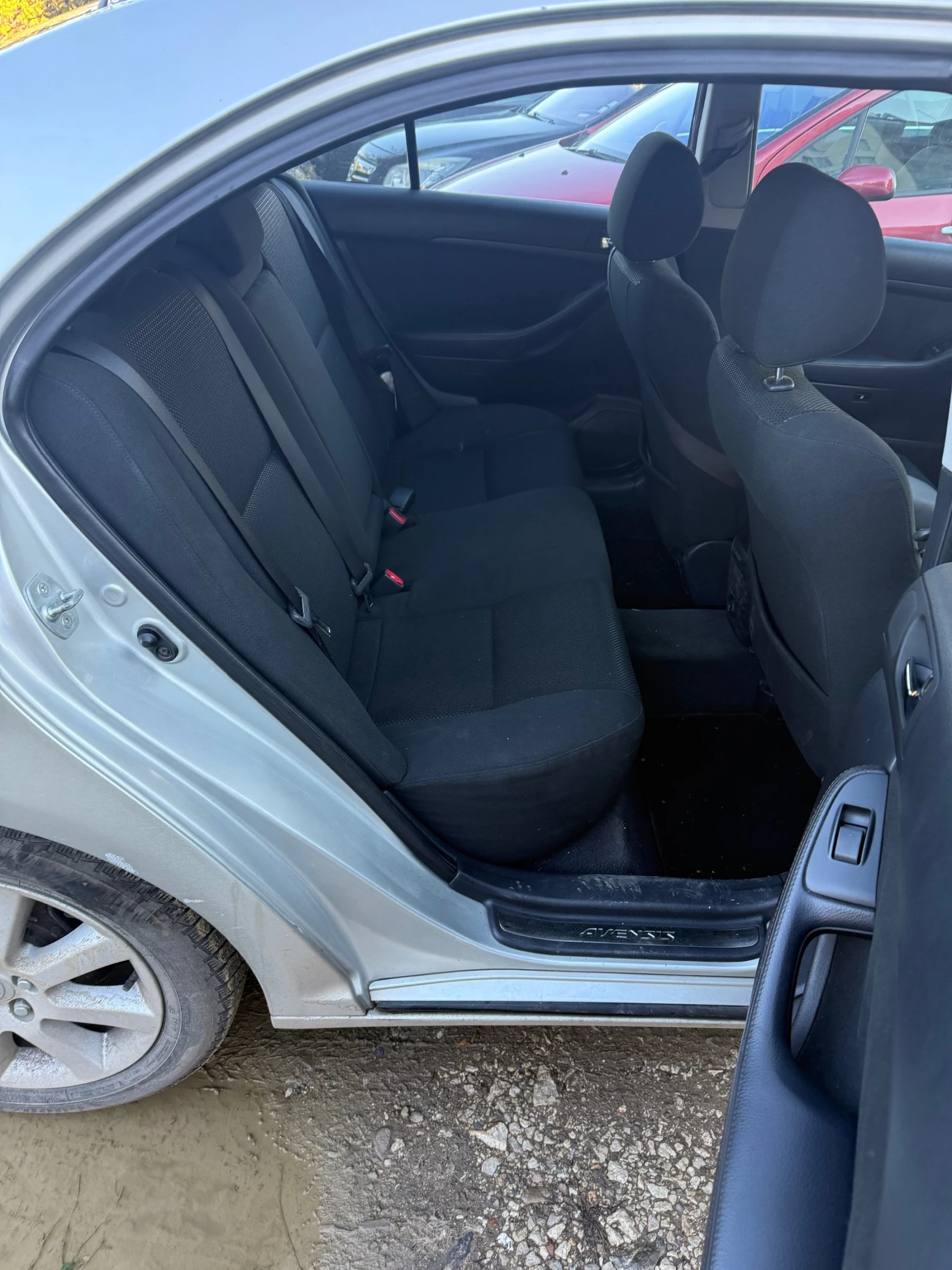 Toyota Avensis Газов инжекцион - изображение 7