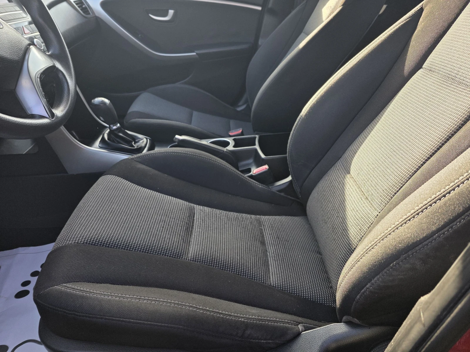 Hyundai I30 1.4 I ;LED �������� | Mobile.bg � ����������� 15