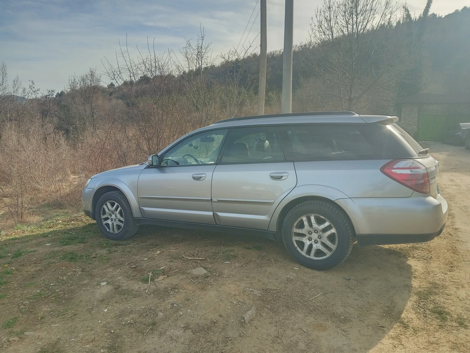 Subaru Outback, снимка 5 - Автомобили и джипове - 53723467