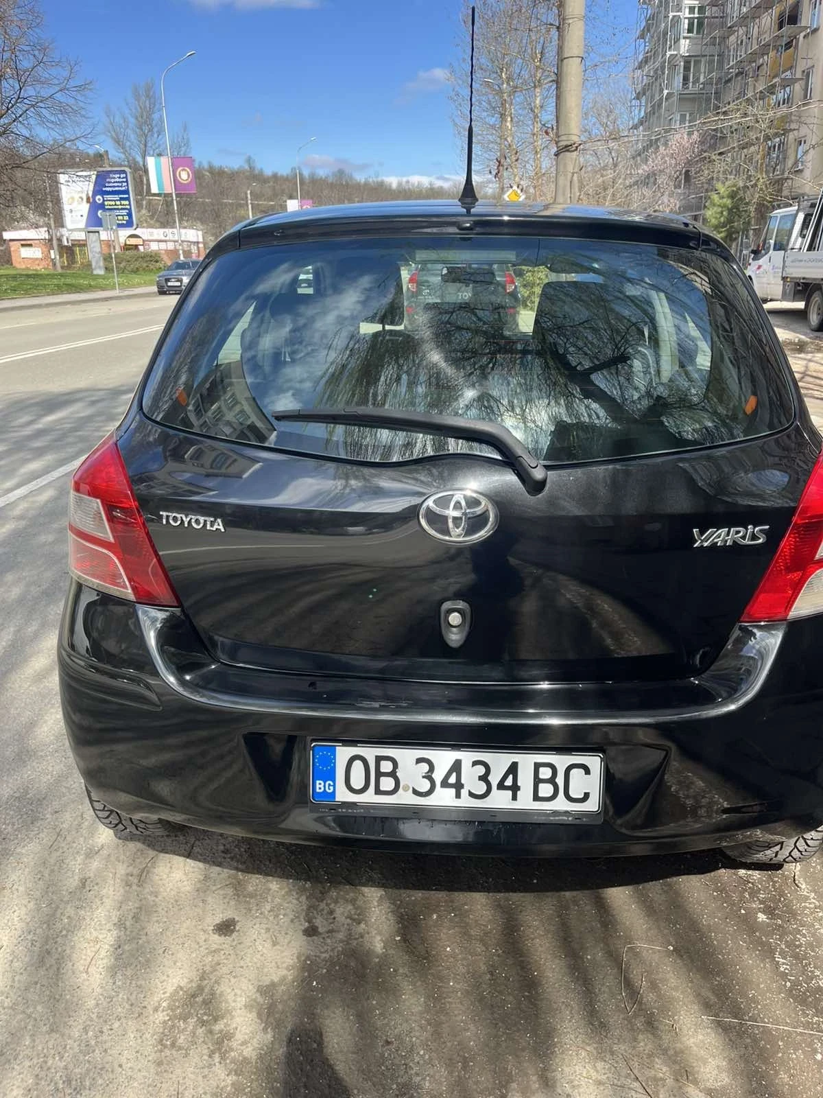 Toyota Yaris, снимка 3 - Автомобили и джипове - 54057511