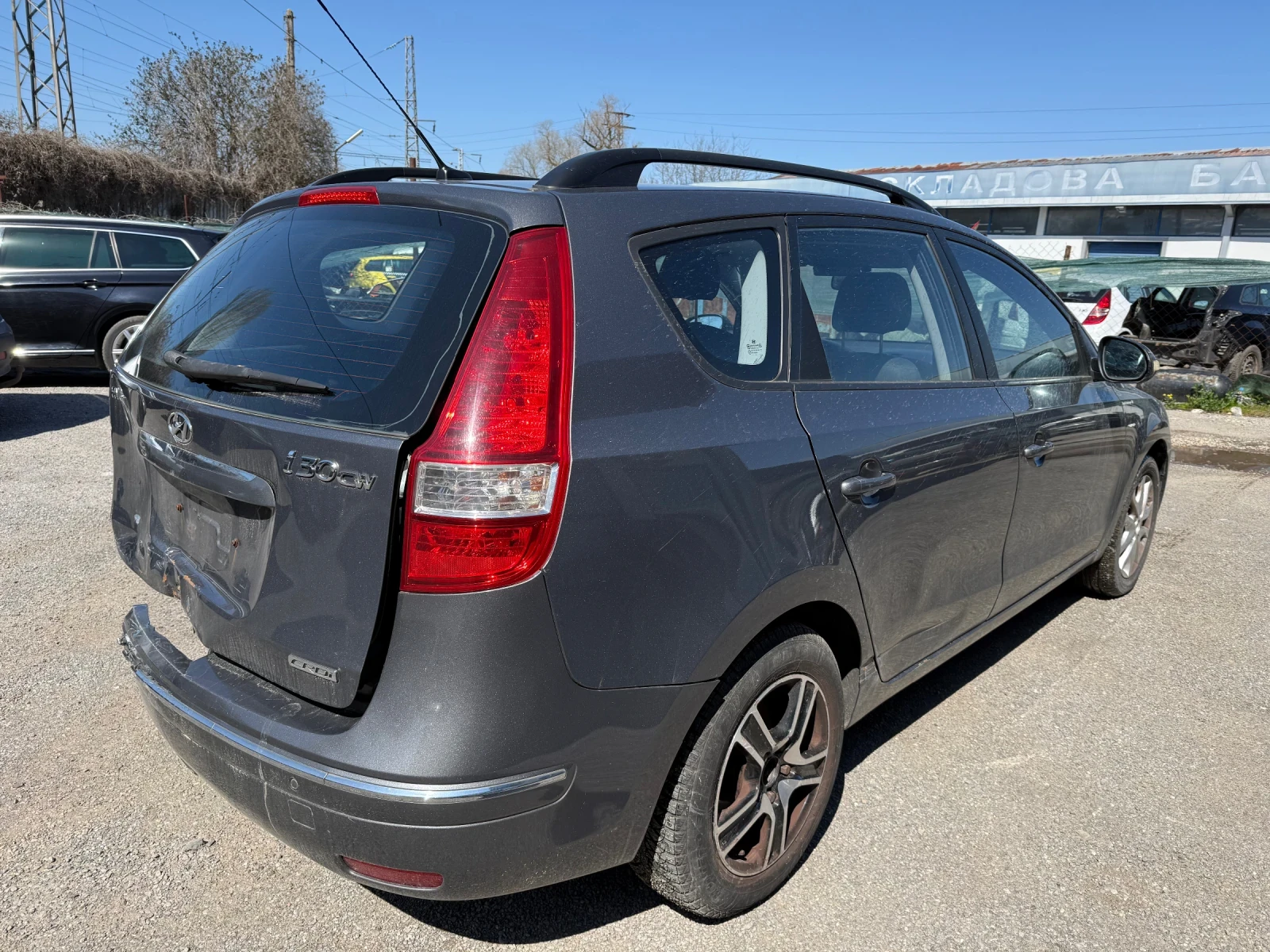 Hyundai I30 1.6 дизел , снимка 5 - Автомобили и джипове - 54123239