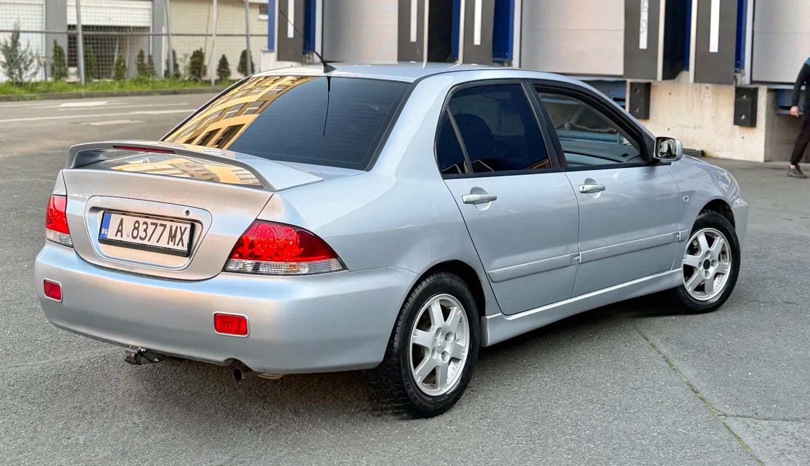 Mitsubishi Lancer 1.6 90к.с 2008г Реални 176хл км!, снимка 5 - Автомобили и джипове - 54134081