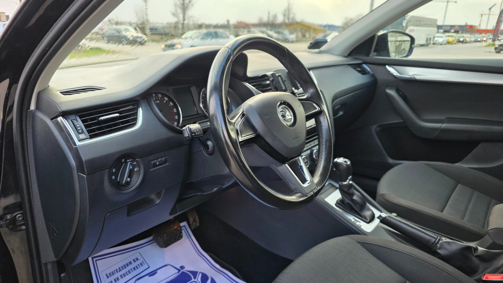 Skoda Octavia KATO ЧИСТО НОВ, снимка 8 - Автомобили и джипове - 54417022