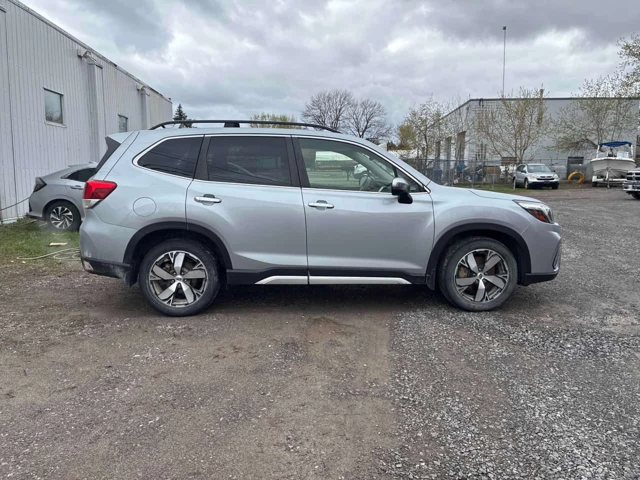 Subaru Forester Premier/КЛИП/ДИСТР/КОЖА/CARFAX * ФИНАНСИРАНЕ, снимка 4 - Автомобили и джипове - 54564389
