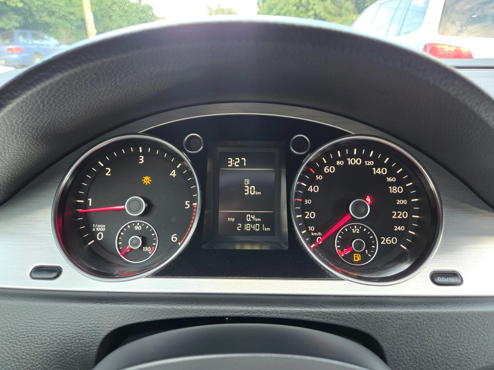 VW Passat 2.0 TDI Германия Common Rail Нави Кожа Климатроник, снимка 15 - Автомобили и джипове - 54634978