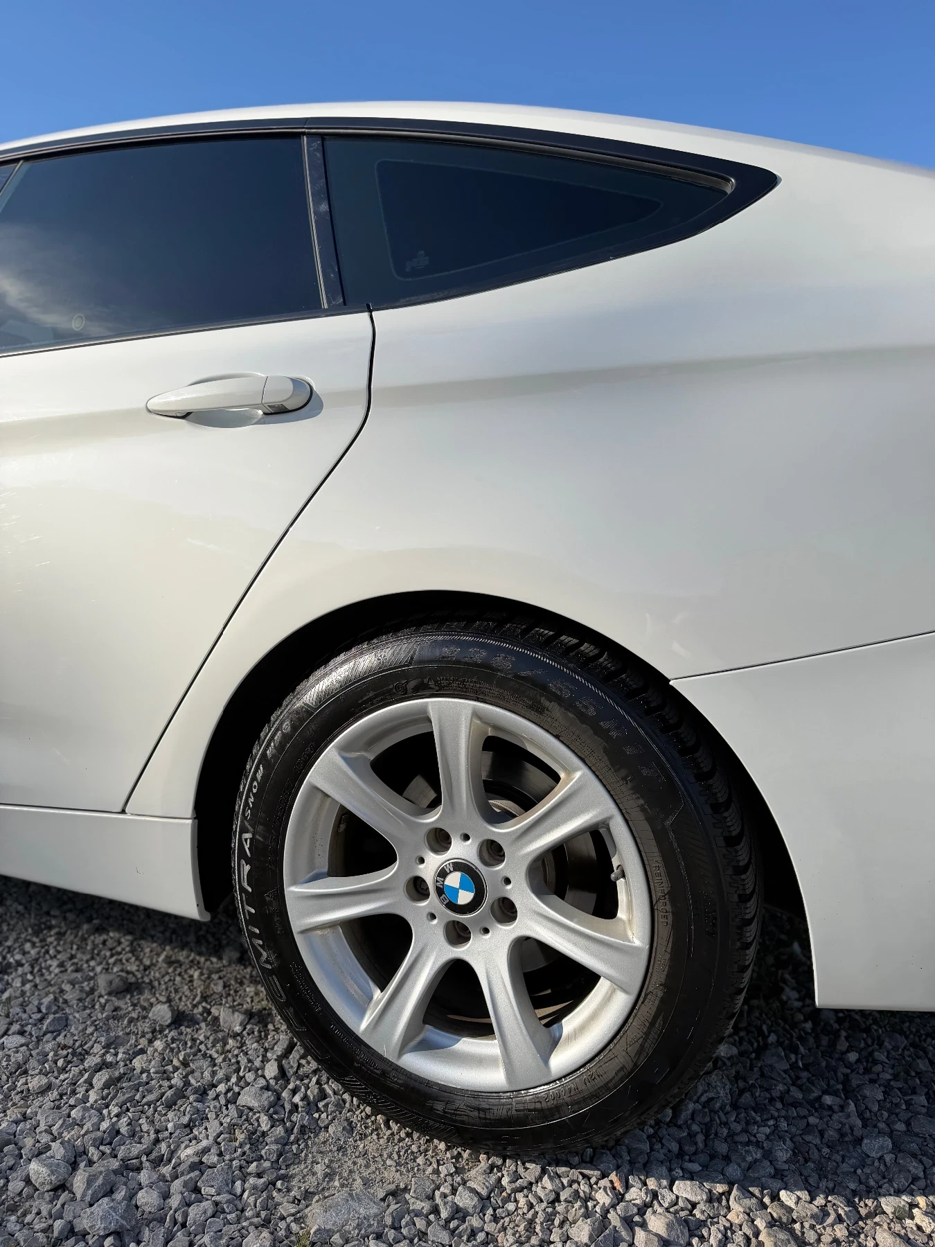 BMW 3gt 320i 4x4 ръчка , снимка 4 - Автомобили и джипове - 54724370
