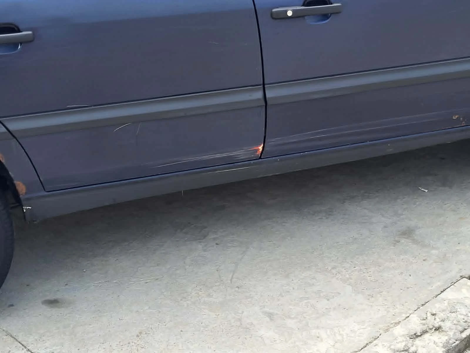 VW Passat, снимка 3 - Автомобили и джипове - 54781638