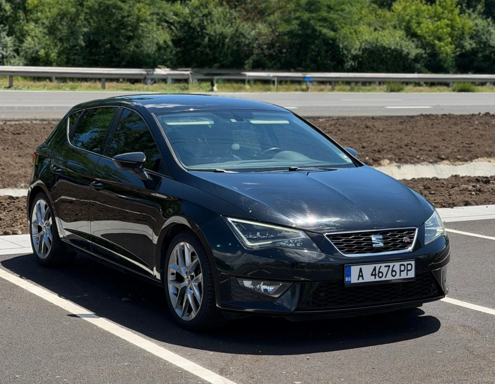Seat Leon FR 2.0TDI DSG 184к.с., снимка 3 - Автомобили и джипове - 54905978