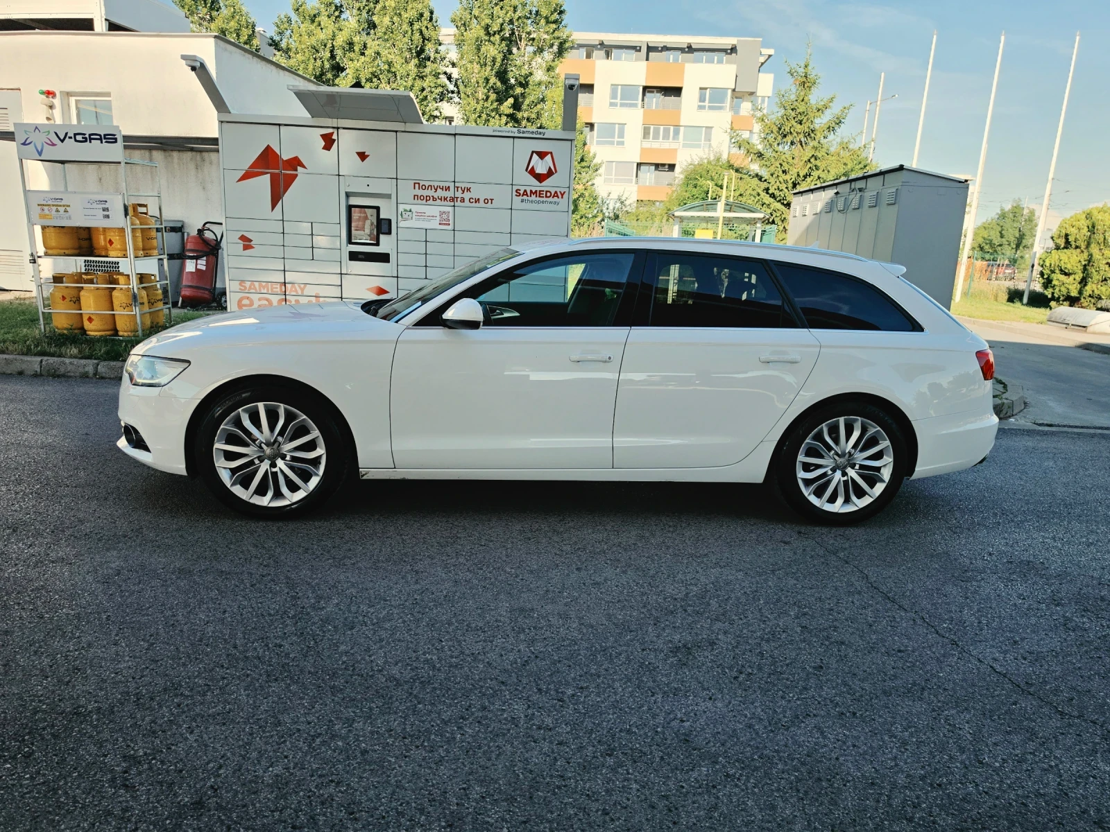 Audi A6, снимка 3 - Автомобили и джипове - 54940421