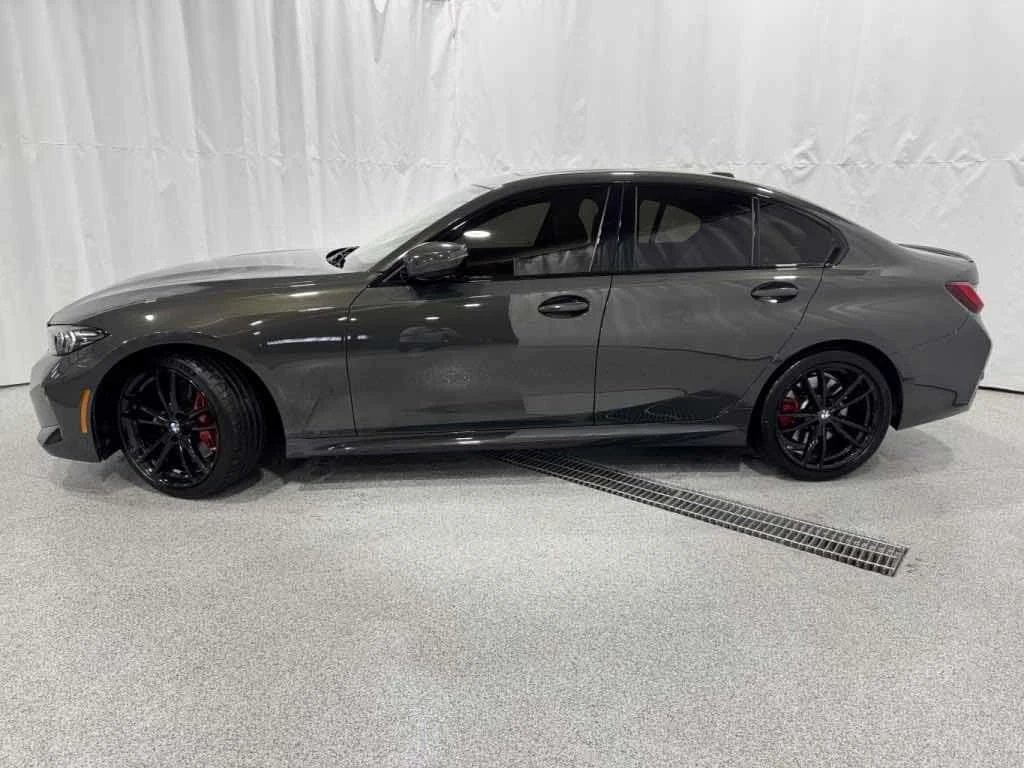 BMW 330 * 330i xDrive * CARFAX * ЦЕНА ДО БГ, снимка 4 - Автомобили и джипове - 55268039