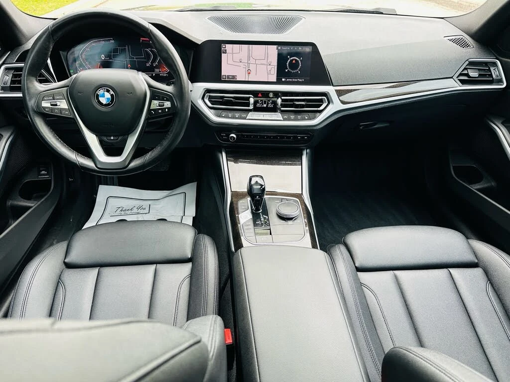 BMW 330 xDrive* DISTRONIC* LANE* ПОДГРЕВ + ВОЛАН, снимка 5 - Автомобили и джипове - 55422111
