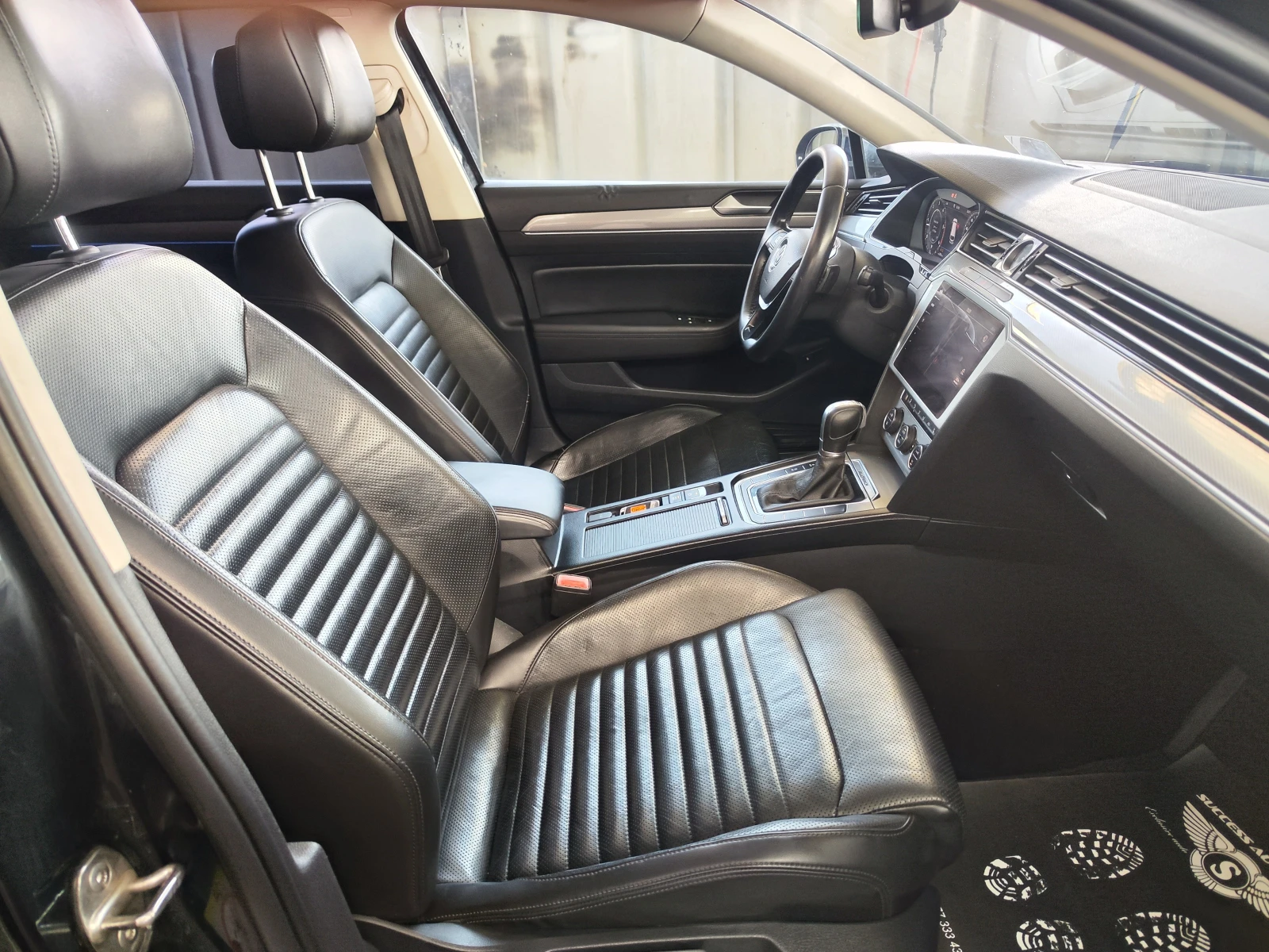 VW Alltrack PANORAMA* HEADUP* PODGREV* OBDUH* 360CAM* LEDD* FU, снимка 10 - Автомобили и джипове - 55726972