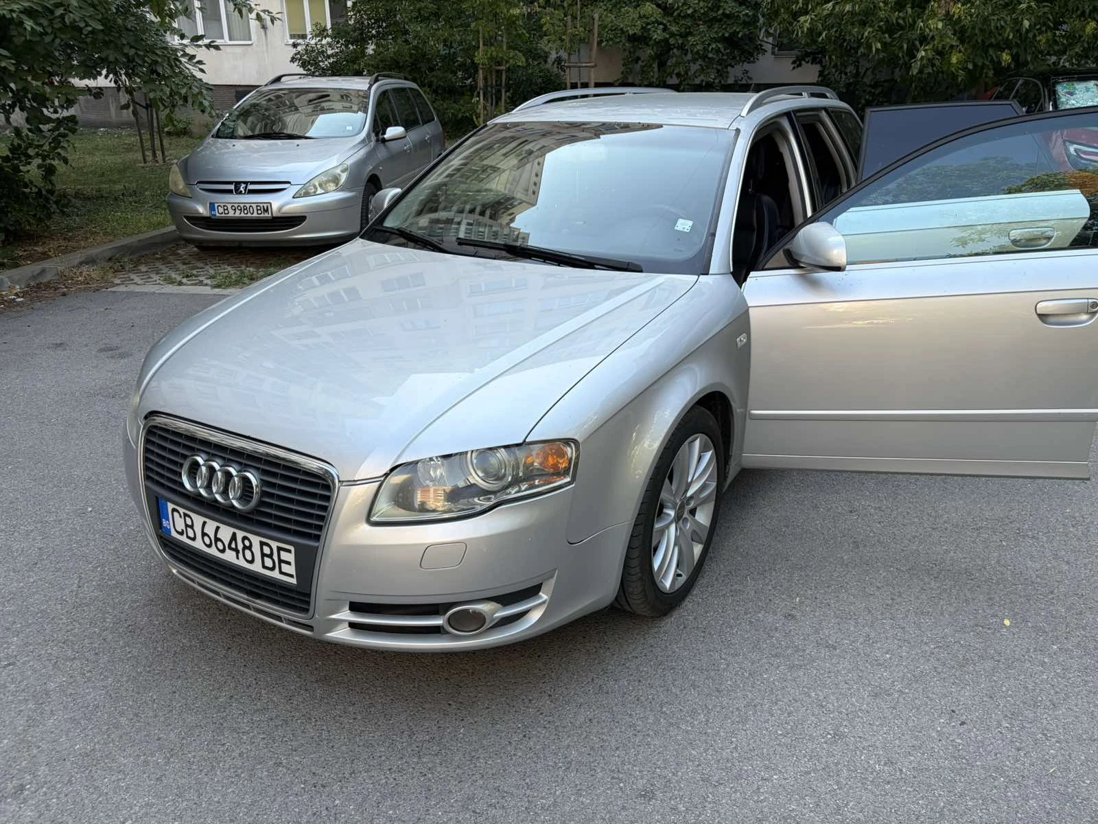 Audi A4, снимка 8 - Автомобили и джипове - 55738701