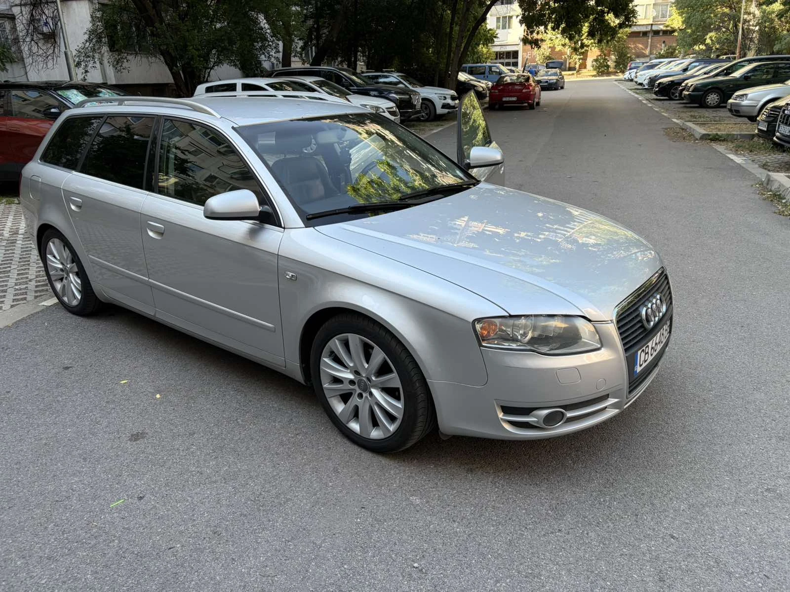 Audi A4, снимка 10 - Автомобили и джипове - 55738701