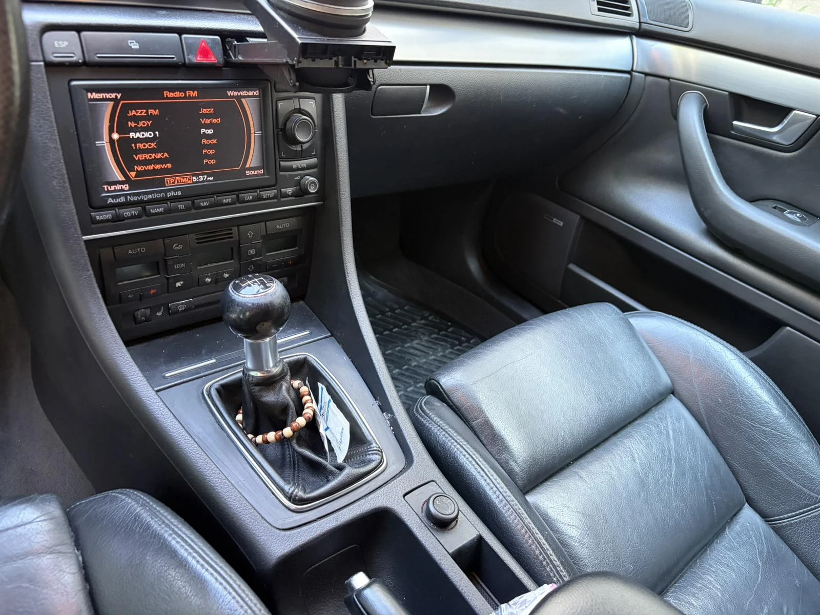 Audi A4, снимка 6 - Автомобили и джипове - 55738701
