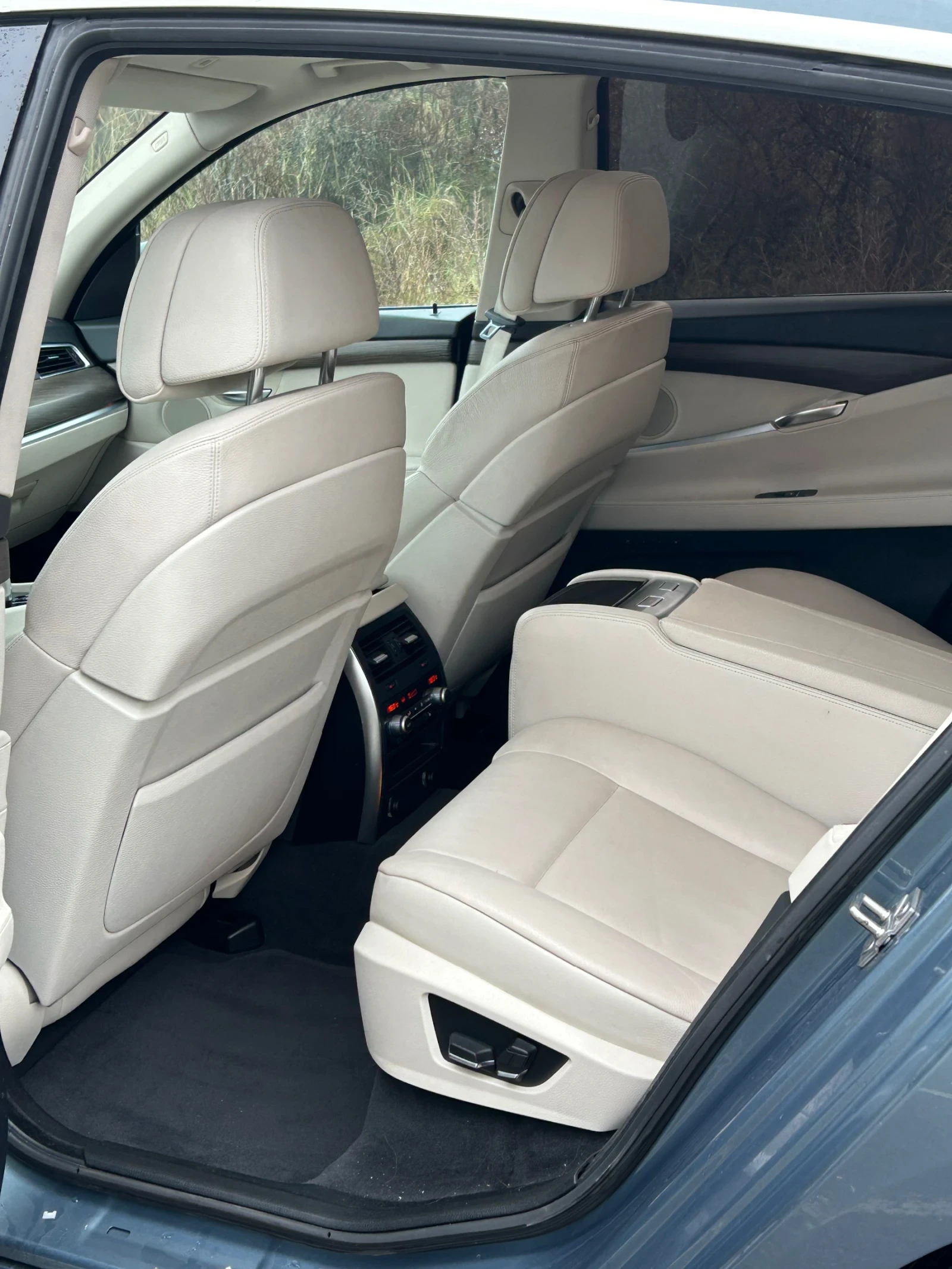 BMW 5 Gran Turismo, снимка 15 - Автомобили и джипове - 55777408