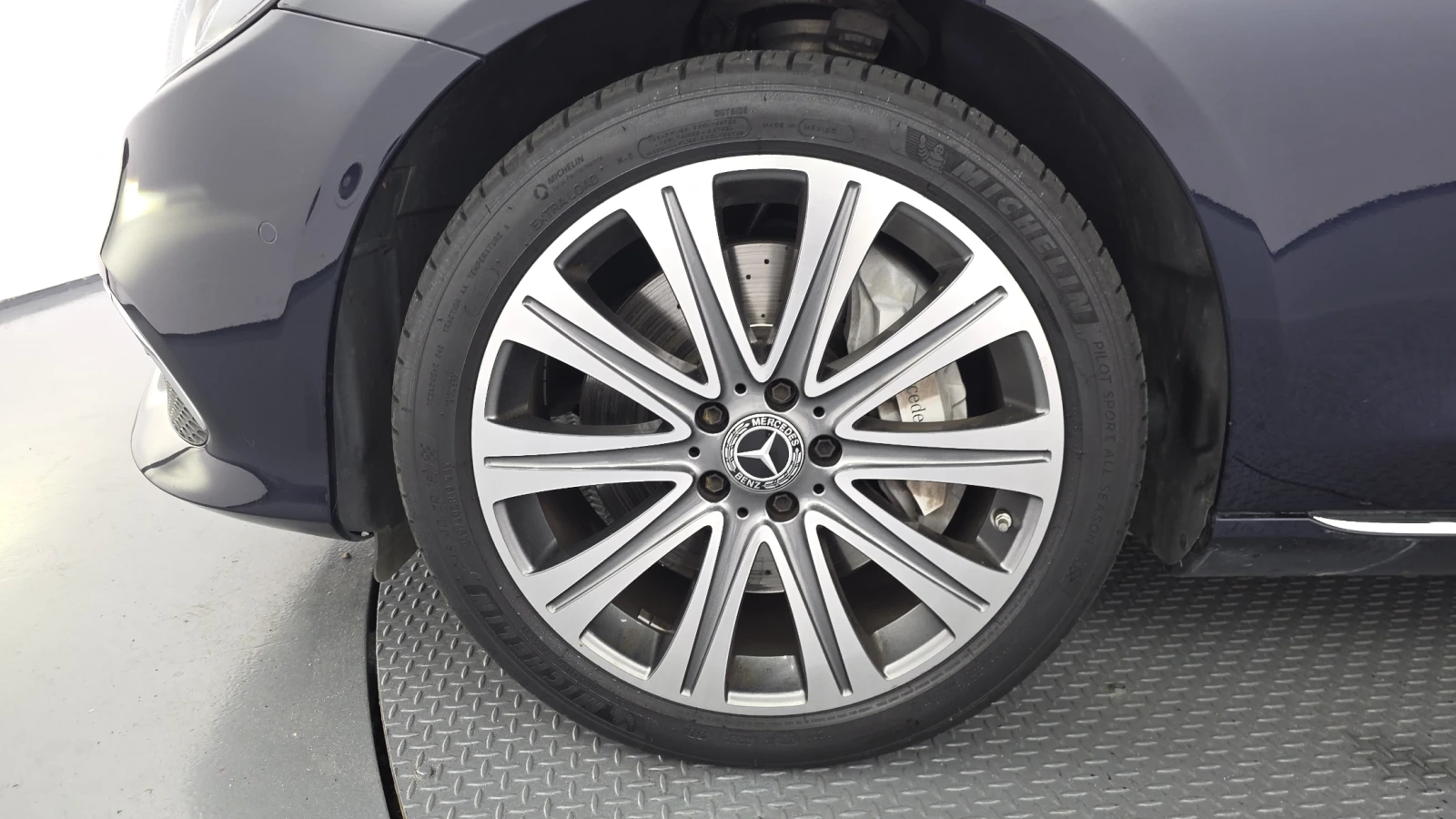 Mercedes-Benz E 450 ��. ��������* HUD* 360* BLIND SPOT* ������ ���� | Mobile.bg � ����������� 5