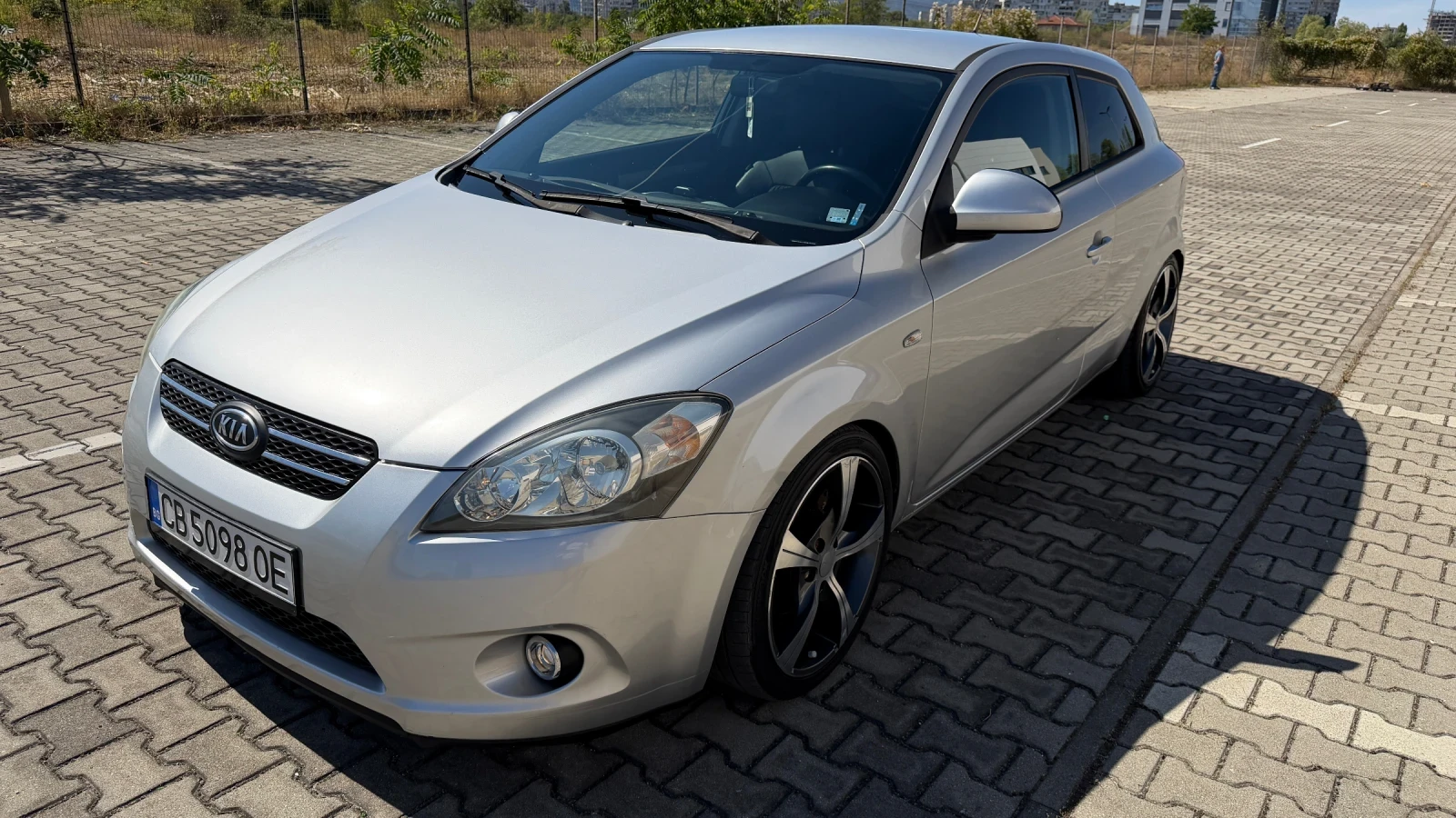 Kia Ceed 2.0 CVVT 143 hp (G4GC), снимка 8 - Автомобили и джипове - 56075491