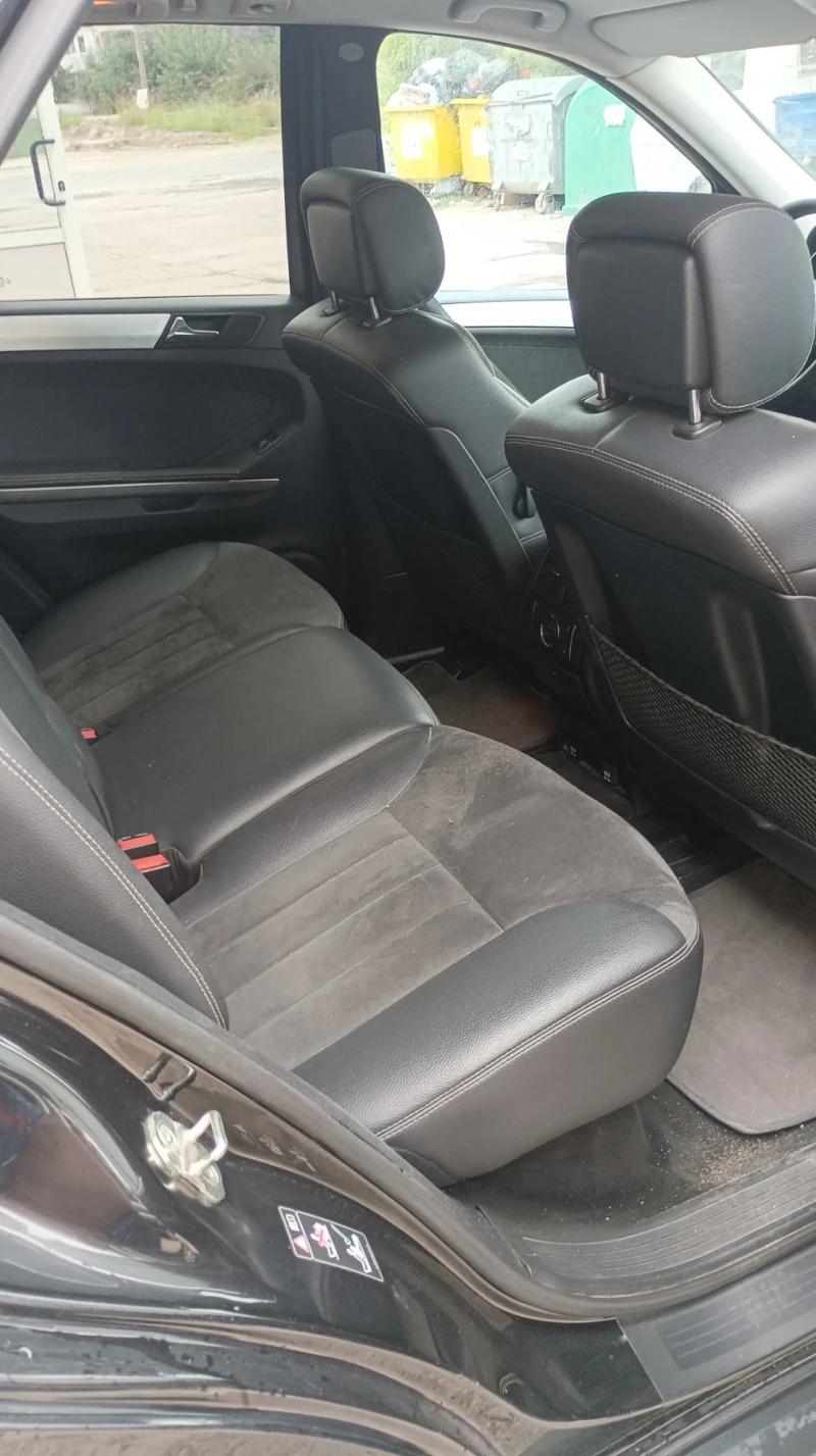 Mercedes-Benz ML 320, снимка 11 - Автомобили и джипове - 52418910