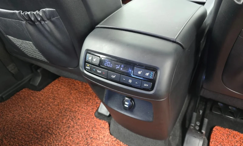 Hyundai Palisade Diesel 2.2 2Wd, снимка 16 - Автомобили и джипове - 51830669