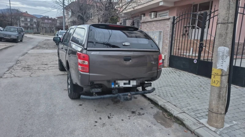 Mitsubishi L200, снимка 3 - Автомобили и джипове - 53598495