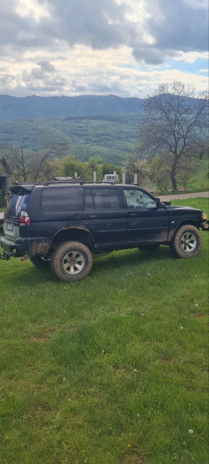 Mitsubishi Pajero sport, снимка 4 - Автомобили и джипове - 54400888
