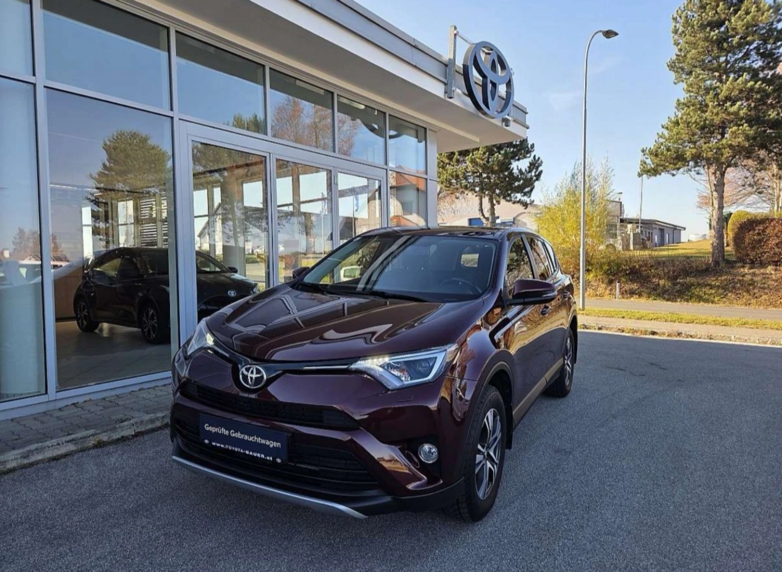 Toyota Rav4 - 2WD/SUV     | Mobile.bg   1