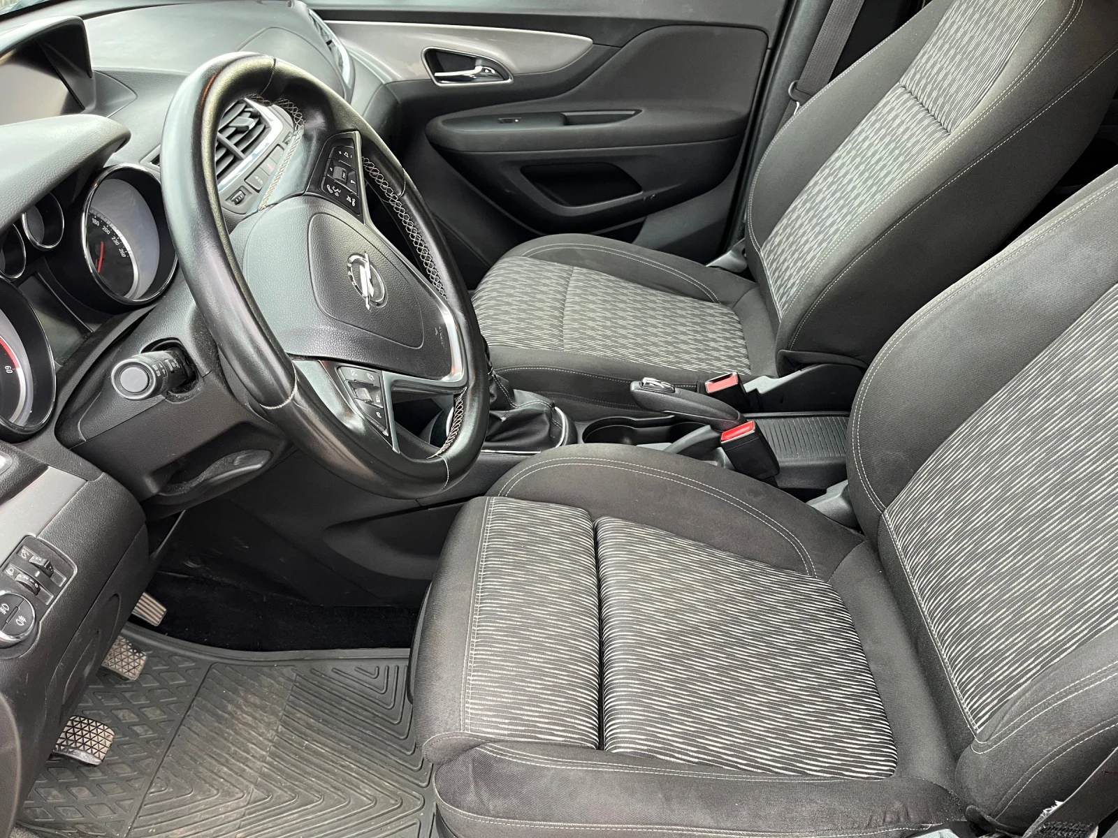 Opel Mokka  - изображение 8