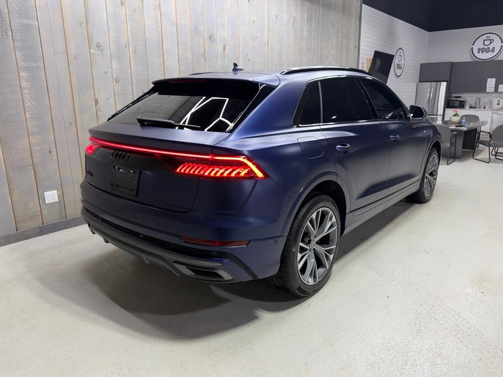 Audi Q8 55 TFSI* TECHNIK* MATRIX* B&O* DISTRONIC* ОБДУХВАН, снимка 6 - Автомобили и джипове - 54884717