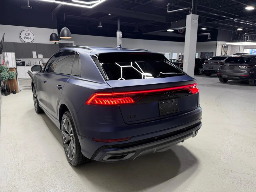 Audi Q8 55 TFSI* TECHNIK* MATRIX* B&O* DISTRONIC* ОБДУХВАН, снимка 4 - Автомобили и джипове - 54884717