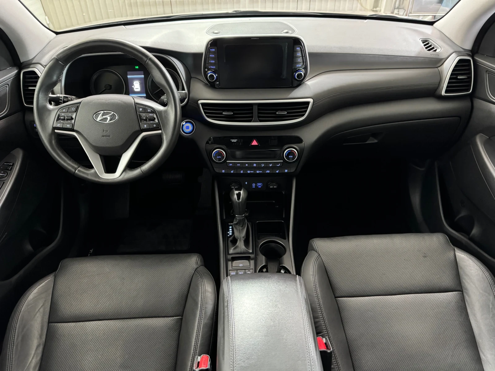 Hyundai Tucson 1.6 CRDI 136hp 48V HYBRID | FULL OPTIONAL, снимка 9 - Автомобили и джипове - 55263949