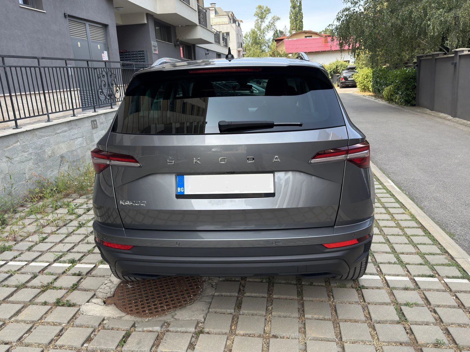 Skoda Karoq Vision, снимка 4 - Автомобили и джипове - 55972227