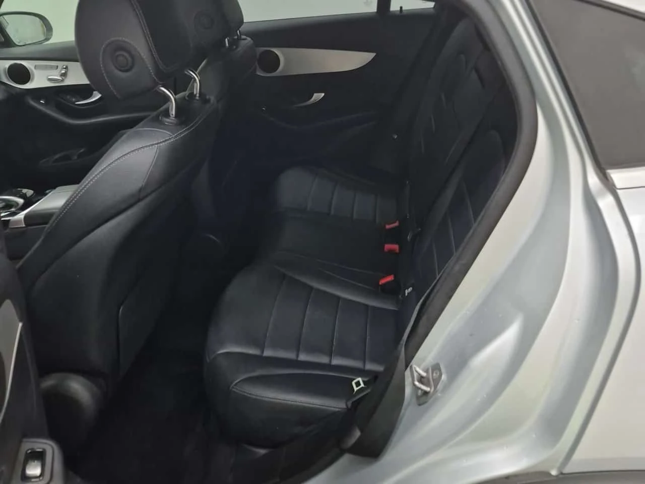 Mercedes-Benz GLC 300 COUPE| PANO| ПАМЕТ| AMBIENT| CARFAX| , снимка 12 - Автомобили и джипове - 56198495