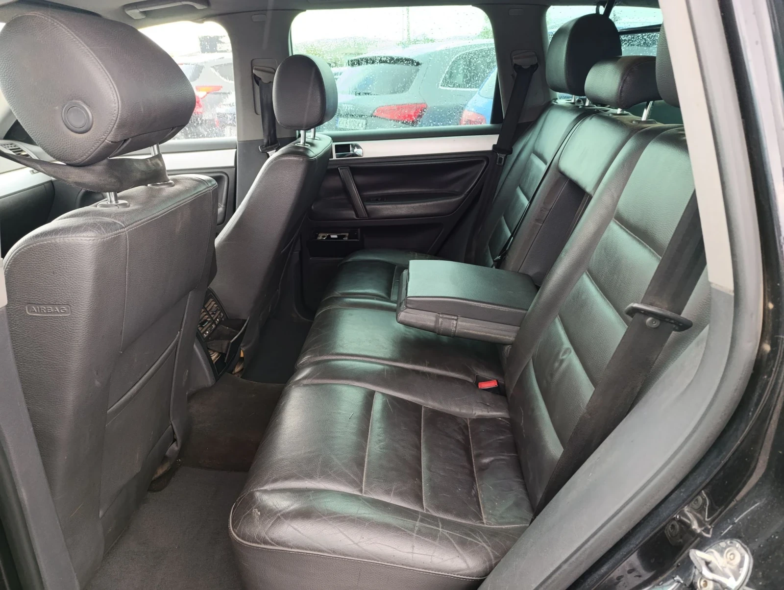 VW Touareg 3.0TDI, снимка 4 - Автомобили и джипове - 56723430