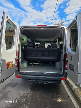 Mercedes-Benz Sprinter 215 CDI 9-Местен * Full екстри* , снимка 10