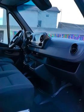 Mercedes-Benz Sprinter 316 163 к.с * Ръчка, снимка 8 - Бусове и автобуси - 53659715